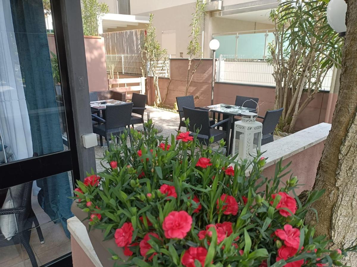 Hotel La Torre Cervia Kültér fotó