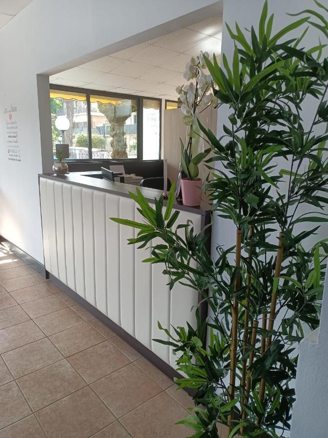 Hotel La Torre Cervia Kültér fotó